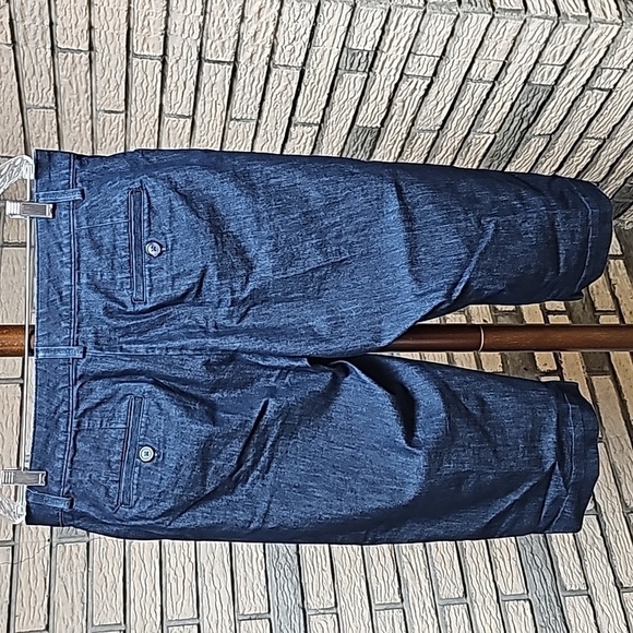 Lee, Just Below The Waist, Capris Sz 16P - Picture 5 of 11